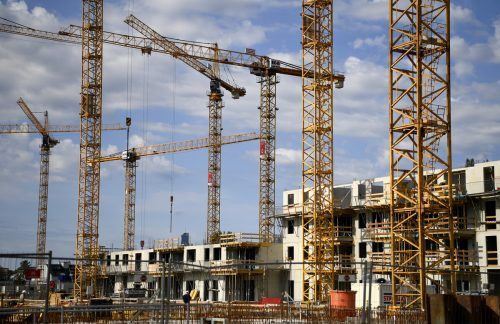 24 Prozent der Vorarlberger Anleger vertrauen auf Betongold, 18 Prozent investieren in echtes Gold zur eigenen Vorsorge. APA