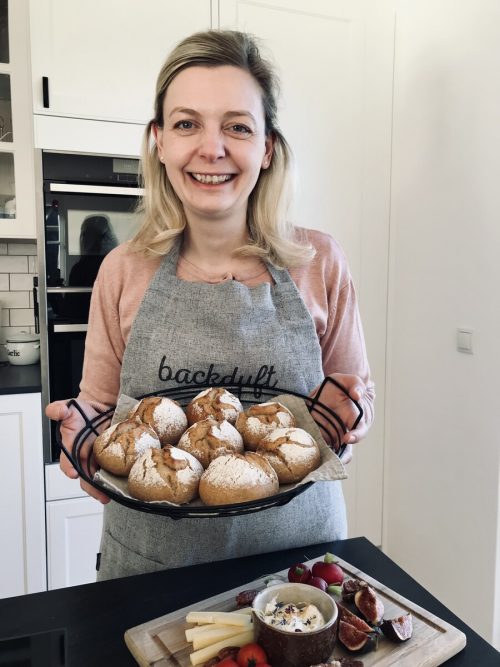 Alexandra Frick isst gerne zum Frühstück Walgauer Kracher.