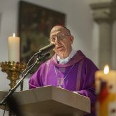 Altbischof Elmar in Würde verabschiedet