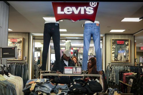 Am 26. Februar eröffnet Levi’s. Reuters