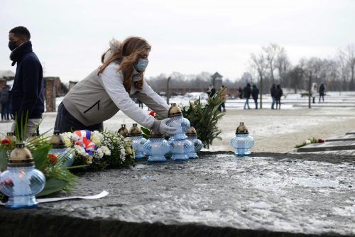 Beim Holocaust-Gedenktag wurde der Millionen Opfer gedacht. AFP
