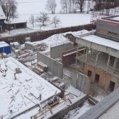 Mit großen Schritten zu neuer Schule