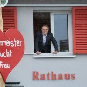 Ein Bürgermeister sucht das Liebesglück