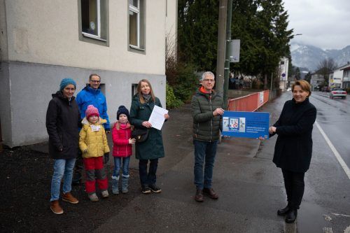 Bürgermeisterin Andrea Kaufmann (r.) unterstützt die Anliegen.