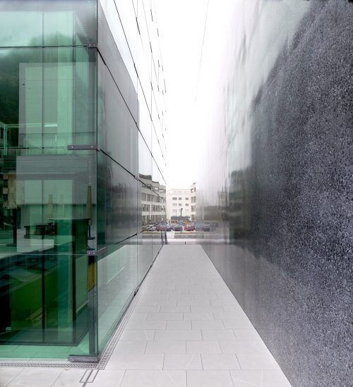 Candida Höfer präsentiert eine Liechtenstein-Werkserie.   museum/höfer