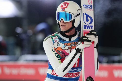 Daniel-Andre Tande fällt für den Weltcup in Titisee-Neustadt aus. gepa