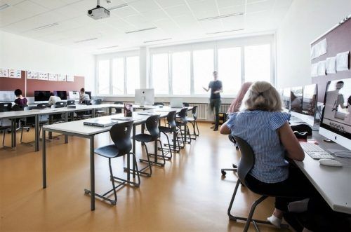 Das BORG Lauterach stellt seine Schulzweige online vor.