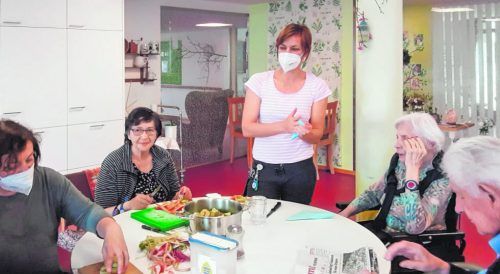 Das Haus der Generationen in Götzis hat das Personalproblem unlängst öffentlich gemacht. LR Katharina Wiesflecker weiß um die allgemeine Brisanz und stellt Verbesserungen in Aussicht.  vn