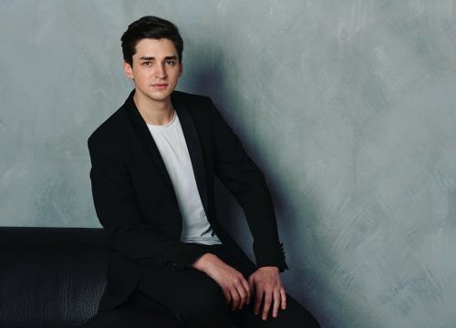 Der junge Pianist Giorgi Luldashevi spielt am Sonntag im Rittersaal zur Vorstellung des Arpeggione-Jahresprogramms. Stadt Hohenems