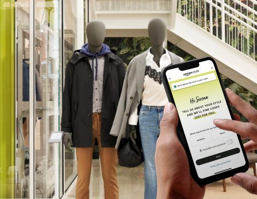 Der neue stationäre Amazon-Modeladen bekommt auch eine App. Reuters