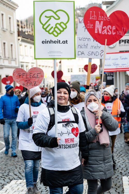 Die Corona-Demos sorgen auch in der Stadtpolitik für Ärger. VN/Serra