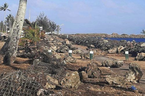 Die Megaeruption in Tonga hat einen bis zu 15 Meter hohen Tsunami ausgelöst, der schwere Zerstörungen angerichtet hat. AP