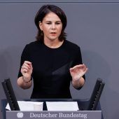Politik in Kürze