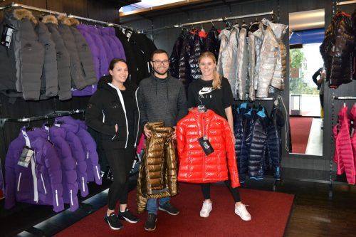 Elisa Köchle, Andreas Fritz-Wachter und Jasmine Mosbach möchten neben einem fachkundigen Training auch gute Laune vermitteln.