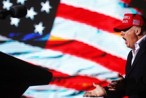 Ex-US-Präsident Trump erneuert vor Anhängern seine Behauptung: „Wir haben die Wahl gewonnen“. AFP