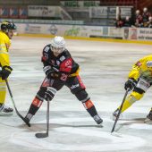 Feldkirchs Serie hält, EHC drehte Spiel