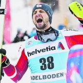 Strolz triumphiert im Slalom