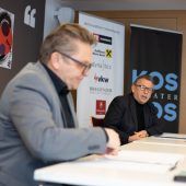 Üppiger Spielplan und Diskurse im Theater Kosmos. »D8