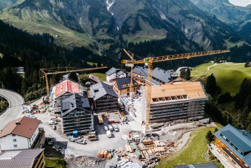 Großbaustellen Im Ortsteil Nesslegg wird „The Heimat“ hochgezogen.