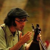 Musikalischer Straßenkehrer