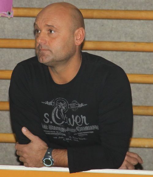 Neuer Cotrainer beim VN.at-Eliteligaklub Zima FC Rotenberg. Knobel