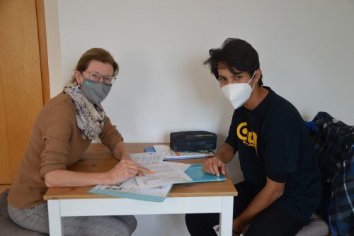 Omid (14) vom Lerncafé Lauterach möchte unbedingt in die HTL. Caritas