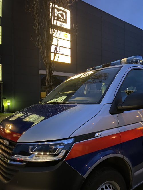 Polizei ermittelt nach schwerem Unfall in Kletterhalle. 
              vn/rauch