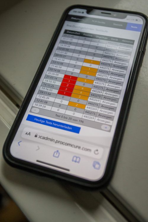 Schnelle Informationen gibt es auch per Smartphone.