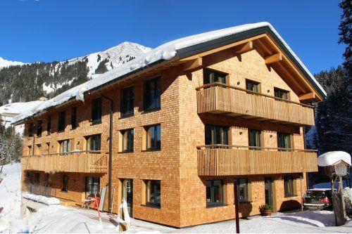 Trotz coronabedingten Einschränkungen konnte das erweiterte und modernisierte „Lisas“ in Schröcken vielversprechend in die Saison und eine neue Ära starten. STP/3
