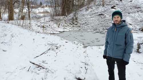 Trotz der Maßnahmen gelte, „zu sehr aufräumen in der Natur schadet eher“, wie Regionsmanager Daniel Leissing erklärt.