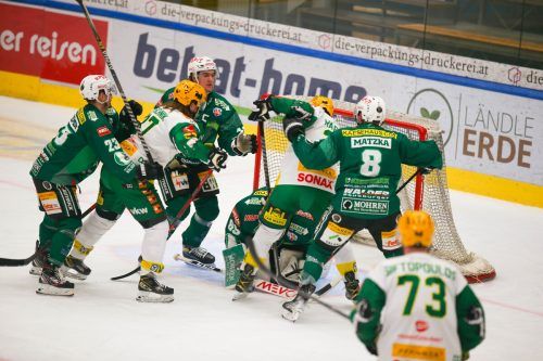 Viel zu tun gab es für den Bregenzerwälder Torhüter Karlo Skec, der 54 Minuten lang ohne Gegentor blieb, im Derby gegen den EHC Lustenau. Hartinger