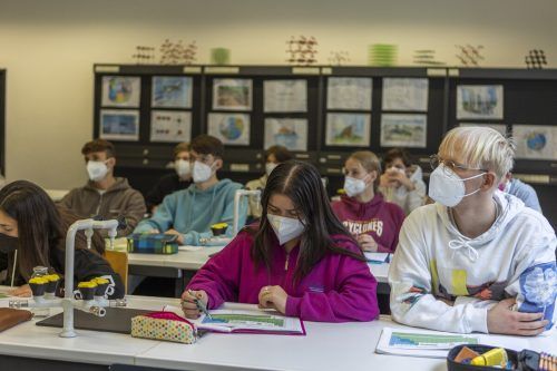 225 Schüler wurden in Vorarlberg positiv auf Corona getestet. VN/Paulitsch