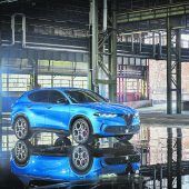 Autonews der Woche Alfa erweitert mit dem Tonale sein SUV-Angebot / Audi räumt auf / Facelift für den Citroen C5 Aircross