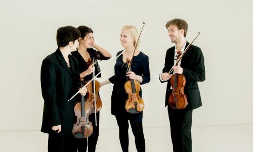 Am 22. Februrar wird die Violinklasse Editha Fetz des Landeskonservatoriums ein kleines Konzert in der Mittagspause geben.  Montforthaus/marin