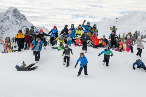 Am Sonnenkopf fand für Jugendliche ein Ski- und Snowboardcamp der Offenen Jugendarbeiten statt.