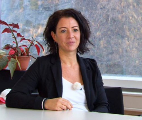 Annette Heinzle empfiehlt Eltern, darauf zu achten, wie viele Informationen ihre Kinder aufgenommen haben und kindgerecht auf Fragen einzugehen. HEINZLE