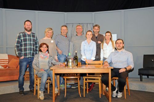 Das bestens aufgelegte Theaterteam Fußach wird gekonnt und professionell begleitet von Augustin Jagg. ajk/2