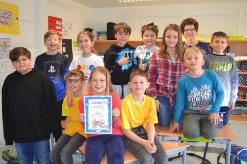Die Viertklässler der Volkschule Halden holten sich den zweiten Platz bei der Rateshow „1, 2 oder 3“. EM