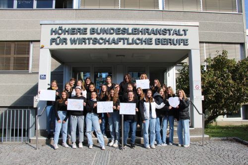 Durch die Teilnahme am Erasmus+ Projekt haben die Schülerinnen und Schüler der HLW Rankweil die Möglichkeit, Europa zu entdecken.  