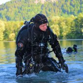 Lebensretter unter Wasser