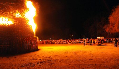 In Hard geht der Funken am Samstag, den 5. März, in Flammen auf. AJK/2