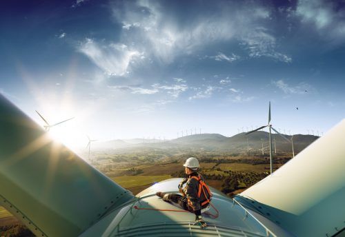 In Österreich wird dank neuer Räder immer mehr Windenergie erzeugt.  Shutterstock