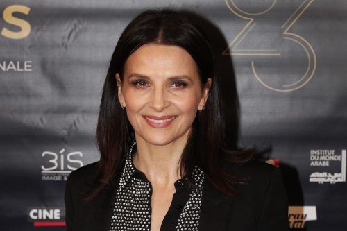 Juliette Binoche fliegt nur noch, wenn es die Arbeit verlangt.  AP