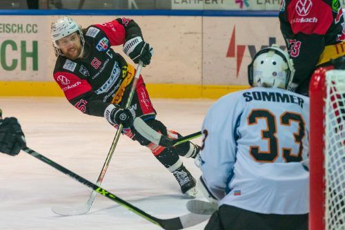 Kapitän Dylan Stanley führte beim 5:3-Heimsieg gegen die Steel Wings Linz Regie und erzielte zwei Tore.  Stiplovsek