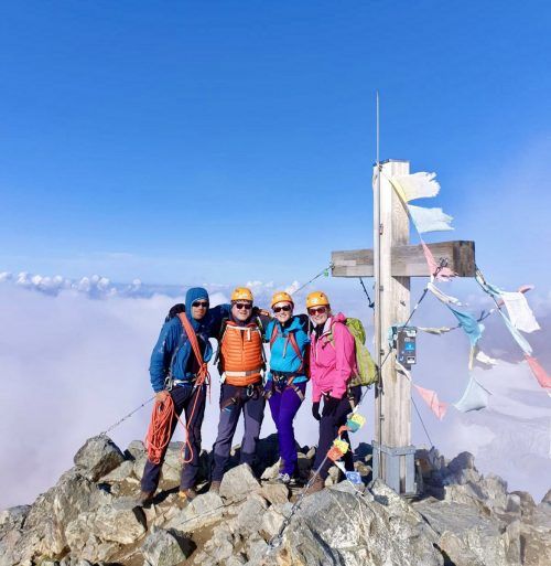 Klaus und Bruder Harald Witwer, Angelika Benzer und Christiane Witwer auf dem Piz Buin. Witwer