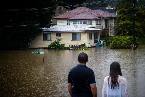 Mehr als 1400 Häuser entlang des Brisbane Rivers sind von den Fluten bedroht.  AFP