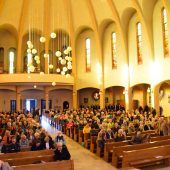 27 Millionen Euro aufs Kirchenkonto