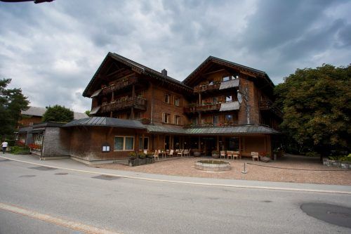 Das Hotel Post in Bezau wurde vor 172 Jahren gegründet und konzentriert sich auf speziell entwickelte Retreats mit ganzheitlichem Ansatz.