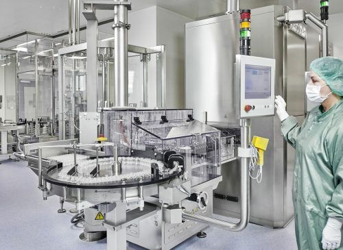 Vetter Pharma International hat seine  klinische Produktionsstätte in Rankweil inzwischen offiziell in Betrieb genommen.  FA (2)