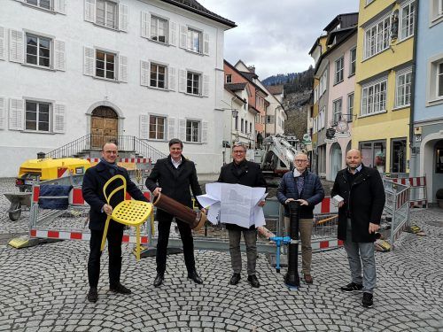 Wirtschaftsstadtrat Benedikt König, Vizebürgermeister Daniel Allgäuer, Bürgermeister Wolfgang Matt, Energiestadtrat Rainer Keckeis und Planungsstadtrat Thomas Spalt waren beim Baustart mit dabei. STadt